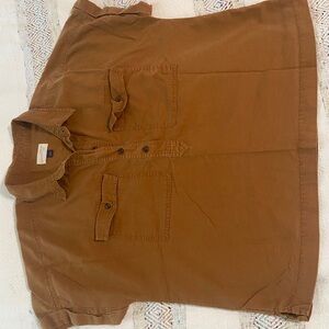 Universal Threads Box Top